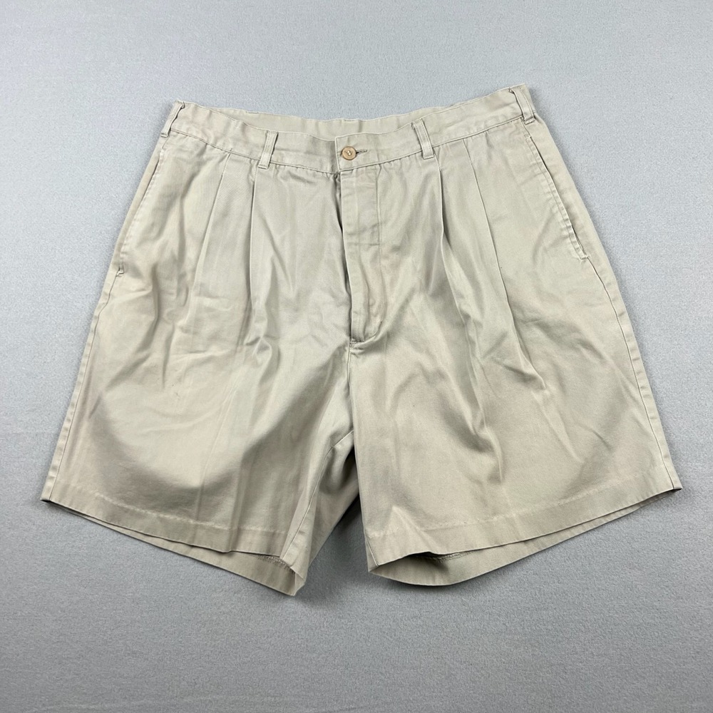 Vintage AM Player Men 38 Tan Khaki Pleated Chino Shorts Embroidered Logo Crest